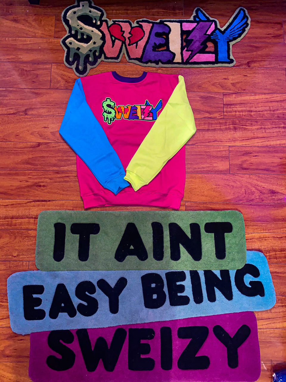 SWEIZY PINK MULTI SWEATSHIRT