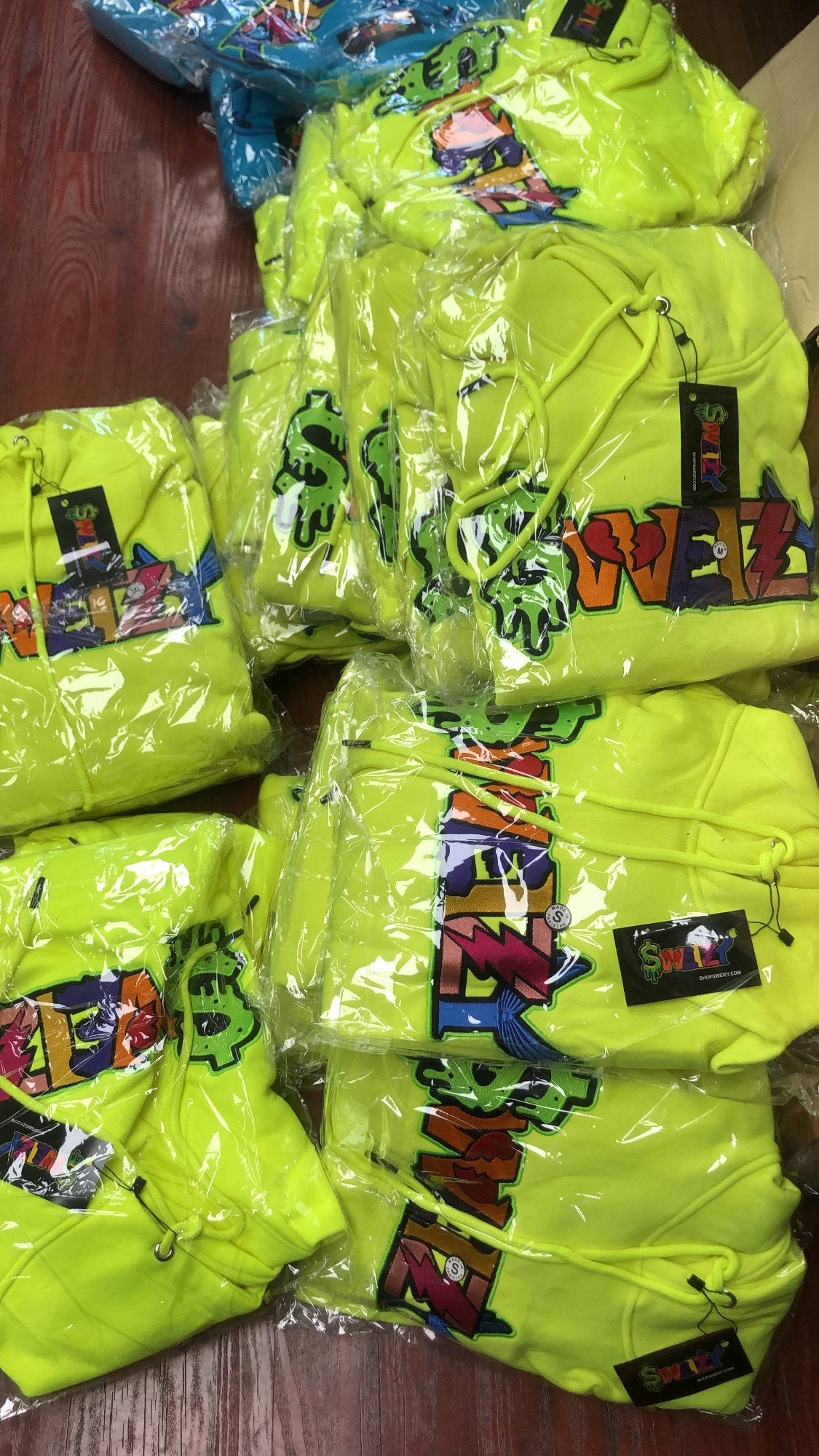 CLASSIC LIME HOODIE is